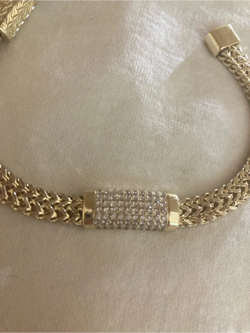 N/A gorgeous bracelet